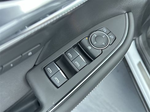 New 2025 Buick Envision Sport Touring image 15