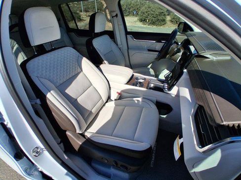 New 2026 GMC Acadia Denali w/ Super Cruise Package image 15