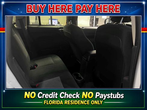 Used 2015 Jeep Compass Sport FWD image 11