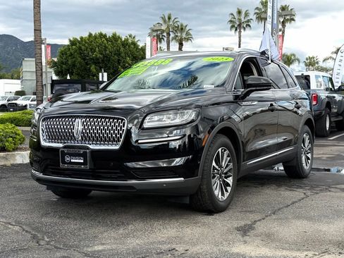 Used 2023 Lincoln Nautilus Reserve image 4