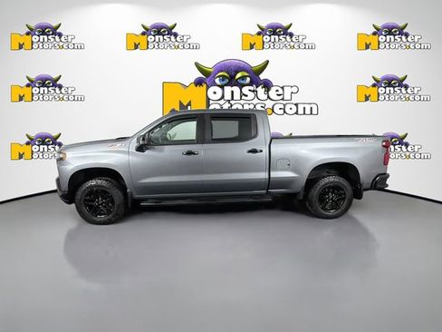 Used 2022 Chevrolet Silverado 1500 LT Trail Boss w/ Bed Protection Package AWD/4WD image 8