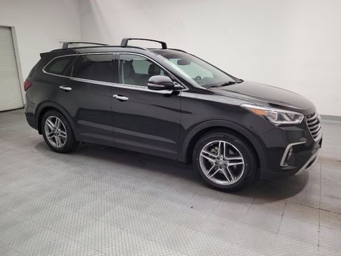 Used 2018 Hyundai Santa Fe AWD image 11