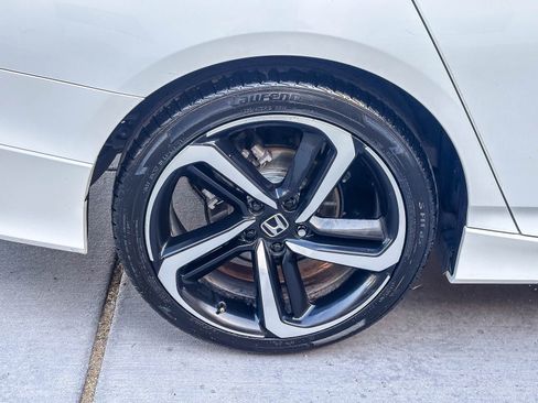 Used 2022 Honda Accord Sport image 12
