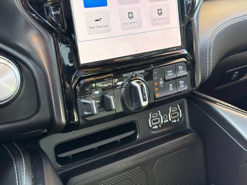 Used 2024 RAM 1500 Limited AWD/4WD image 38
