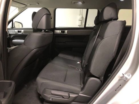 New 2026 Hyundai Santa Fe SE image 17