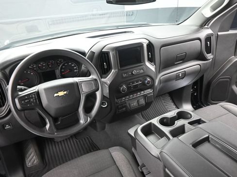 Used 2025 Chevrolet Silverado 1500 Custom RWD image 16