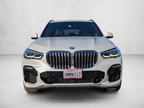 Used 2019 BMW X5 xDrive40i w/ M Sport Package image 2