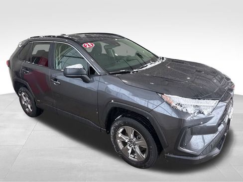 Used 2023 Toyota RAV4 LE image 6