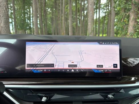 New 2026 BMW X5 xDrive40i w/ Premium Package image 5