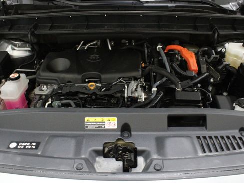 Used 2021 Toyota Highlander Limited image 40