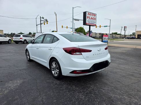 Used 2019 Hyundai Elantra SEL FWD image 5
