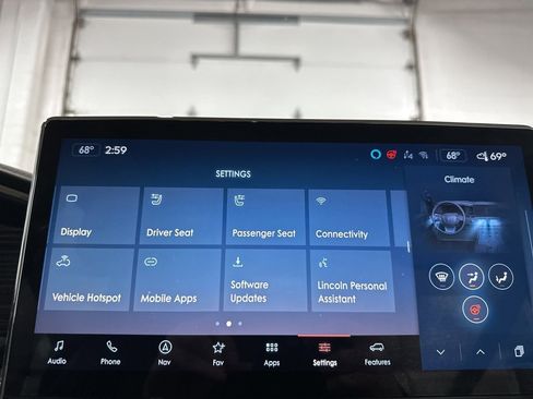 Used 2023 Lincoln Navigator Black Label image 34