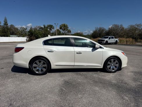 Used 2010 Buick LaCrosse CXS image 8