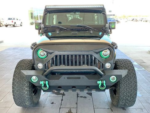 Used 2015 Jeep Wrangler Unlimited Sahara w/ Connectivity Group image 2