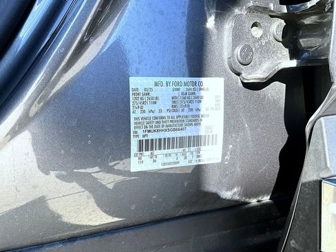 Used 2025 Ford Explorer Platinum w/ LUX Leather Package image 32