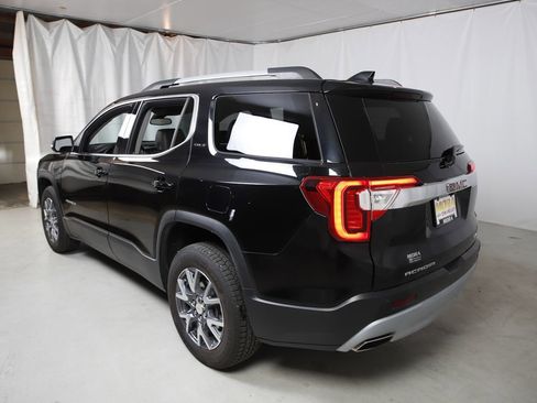 Used 2023 GMC Acadia SLT AWD/4WD image 22