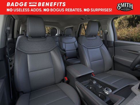 New 2026 Ford Explorer Active w/ Active Comfort Package RWD image 11