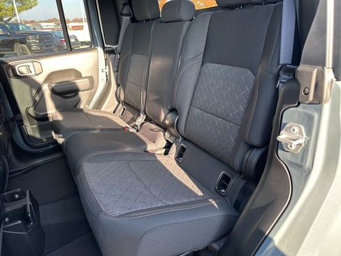 New 2026 Jeep Gladiator Mojave w/ Safety Group image 46