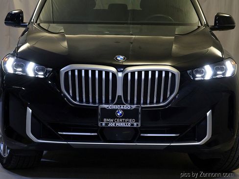 Certified 2024 BMW X5 xDrive40i w/ Executive Package image 6