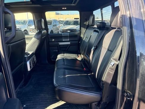 Used 2018 Ford F150 Lariat w/ Equipment Group 502A Luxury AWD/4WD image 27