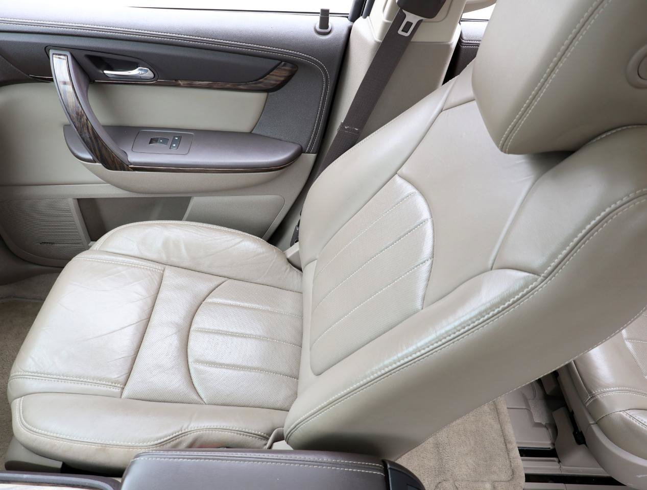 Used 2015 GMC Acadia Denali FWD image 19