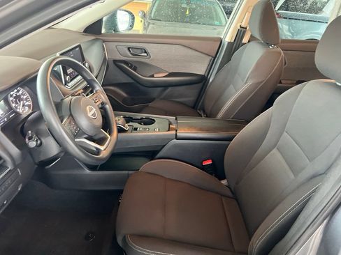 Certified 2023 Nissan Rogue S FWD image 4