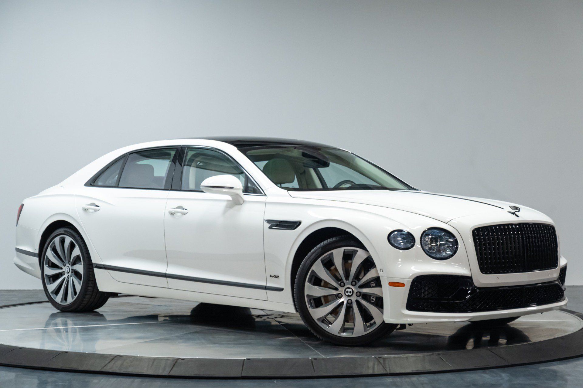 Used 2021 Bentley Flying Spur W12 AWD/4WD image 27