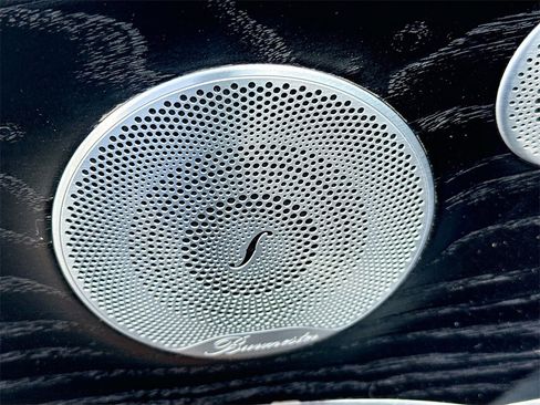 Used 2018 Mercedes-Benz E 400 4MATIC Cabriolet image 20