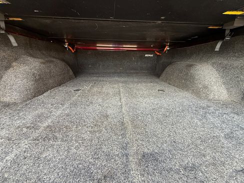 Used 2005 Chevrolet Silverado 2500 LT w/ Heavy-Duty Power Package image 37