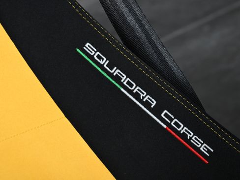 Used 2014 Lamborghini Gallardo LP 570-4 Squadra Corse AWD/4WD image 20