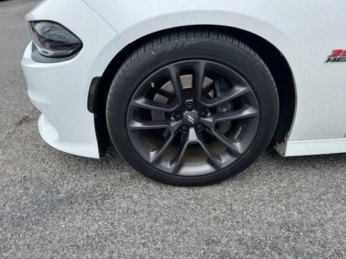 Used 2022 Dodge Charger Scat Pack w/ Plus Group RWD image 6