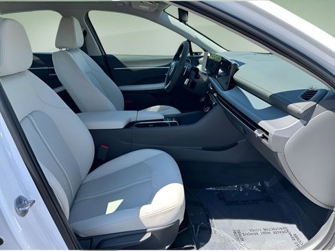 Used 2024 Hyundai Sonata SEL image 19