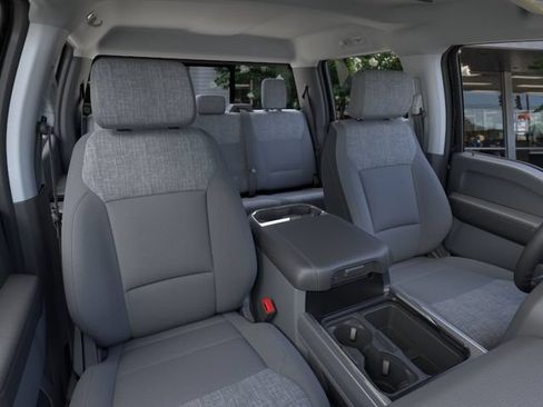 New 2026 Ford F250 XLT w/ XLT Premium Package AWD/4WD image 10