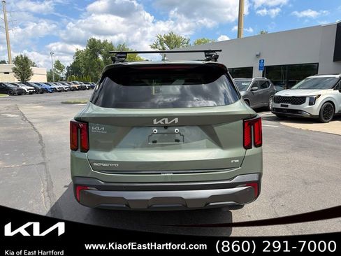 Certified 2024 Kia Sorento SX AWD/4WD image 9
