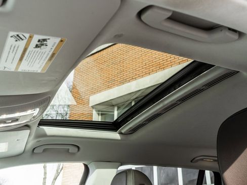 Used 2020 Mercedes-Benz GLS 450 4MATIC image 12