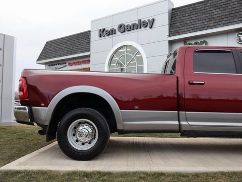 Used 2019 RAM 3500 Laramie image 39