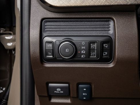 Used 2026 Ford F450 King Ranch w/ Chrome Package image 22