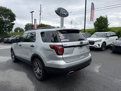 Used 2017 Ford Explorer Sport w/ Equipment Group 401A AWD/4WD image 3