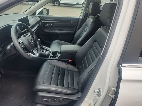 Used 2024 Honda CR-V EX-L image 16