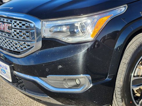 Used 2019 GMC Acadia Denali w/ Technology Package image 8