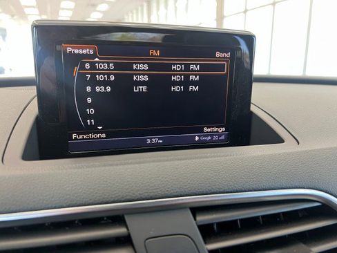 Used 2018 Audi Q3 2.0T Premium AWD/4WD image 20