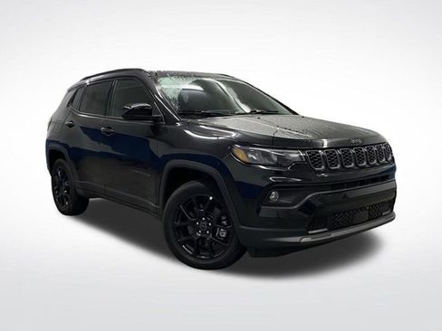 New 2026 Jeep Compass Latitude image 42