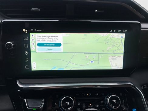 Used 2025 GMC Sierra 2500 Denali Ultimate image 12