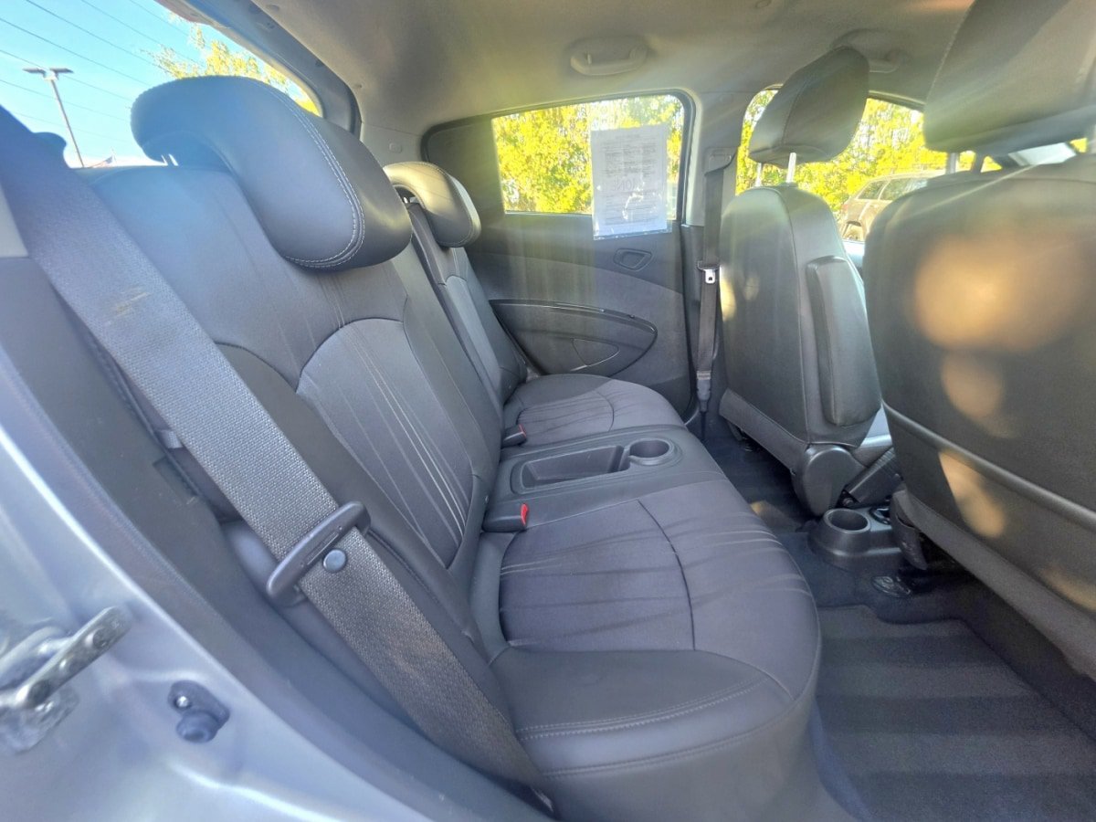 Used 2015 Chevrolet Spark LT FWD image 11
