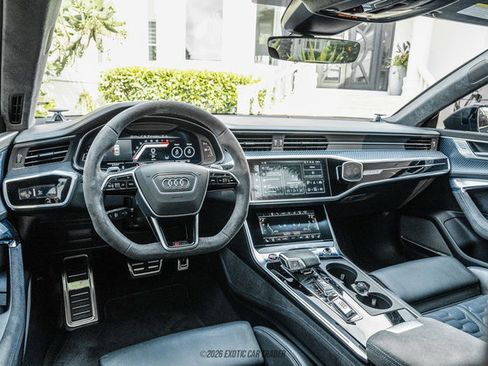 Used 2024 Audi RS 7 Performance AWD/4WD image 40