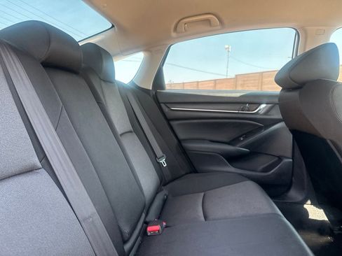 Used 2019 Honda Accord LX image 30
