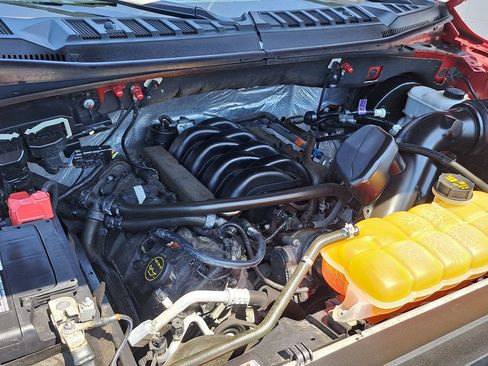 Used 2015 Ford F150 XLT w/ Equipment Group 301A Mid RWD image 15