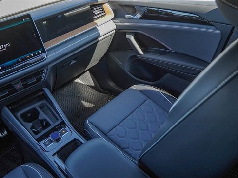 New 2026 Volkswagen Tiguan SEL R-Line image 20