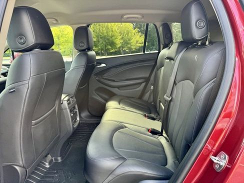 Used 2017 Buick Envision Essence image 28