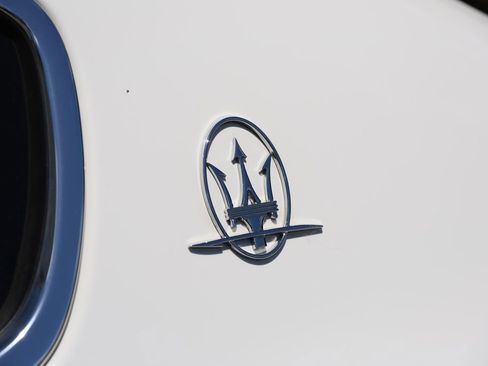 Used 2016 Maserati Quattroporte S Q4 AWD/4WD image 10